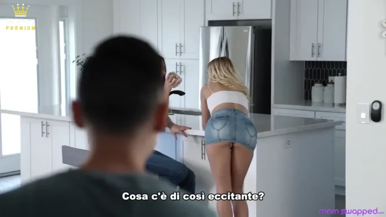 Katrina Colt e Cherry Kiss – La fortuna di avere due madri così Sub ita ViP