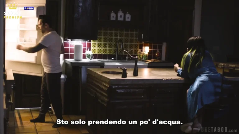 Premium Karen – Questa ragazza viene castigata per le sue perversioni Sub ita