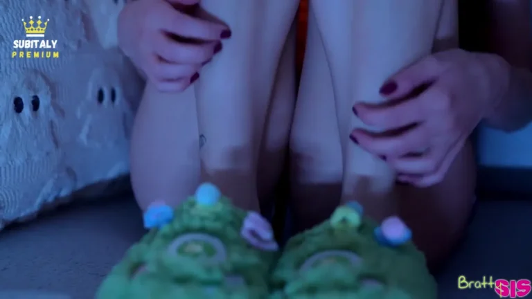 Premium Lana Smalls e Molly Little – Notte di Halloween con il Grosso Cazzo del Fratellastro Sub ita